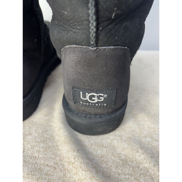UGG Australia Women’s Classic Tall II Black Winter Boots. Size 6 - Picture 9 of 15